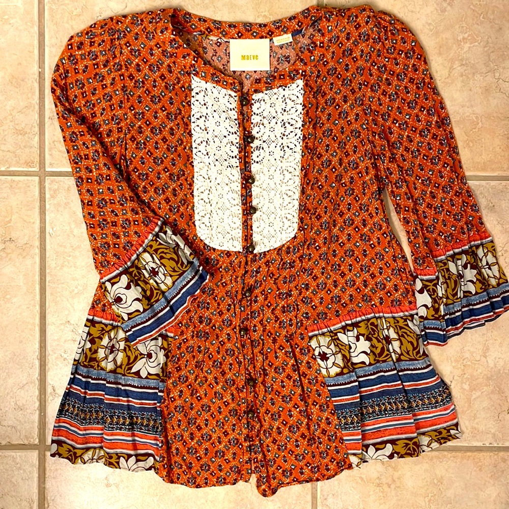 Maeve (from Anthropologie), long sleeve top, size small